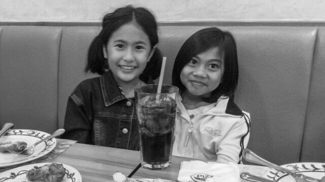 iPad Air f/2.4 1/25sec ISO-200 3.3mm