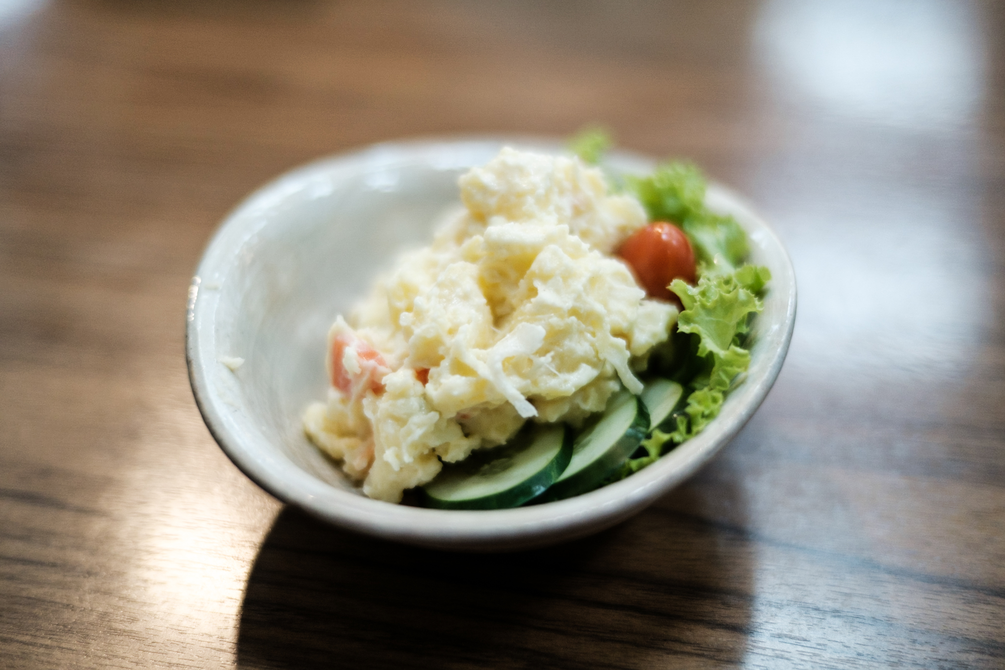 X-S10 f/1.2 1/100sec ISO-640 35mm