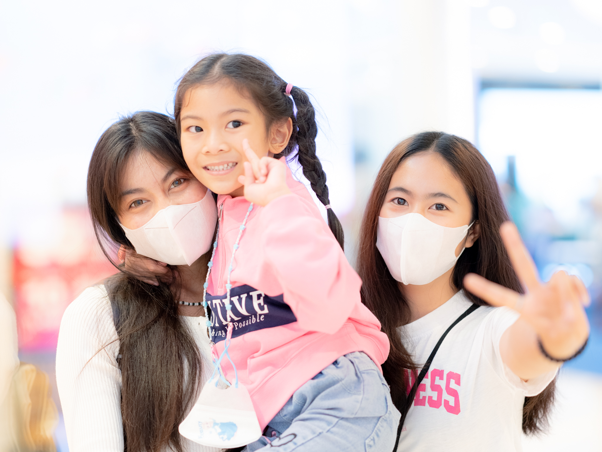 GFX50S II f/1.7 1/125sec ISO-1250 80mm