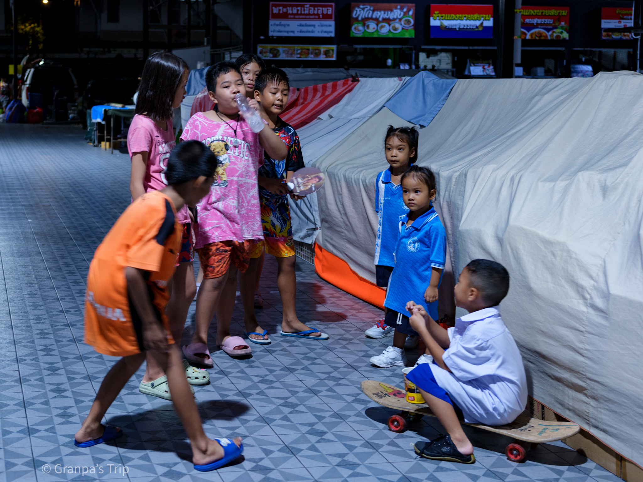 GFX50S II f/4 1/50sec ISO-1600 50mm