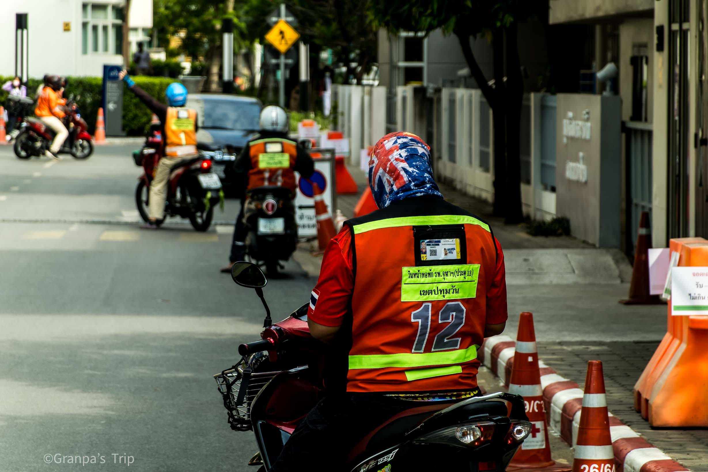 DSC-RX100M7 f/4.5 1/400sec ISO-100 72mm