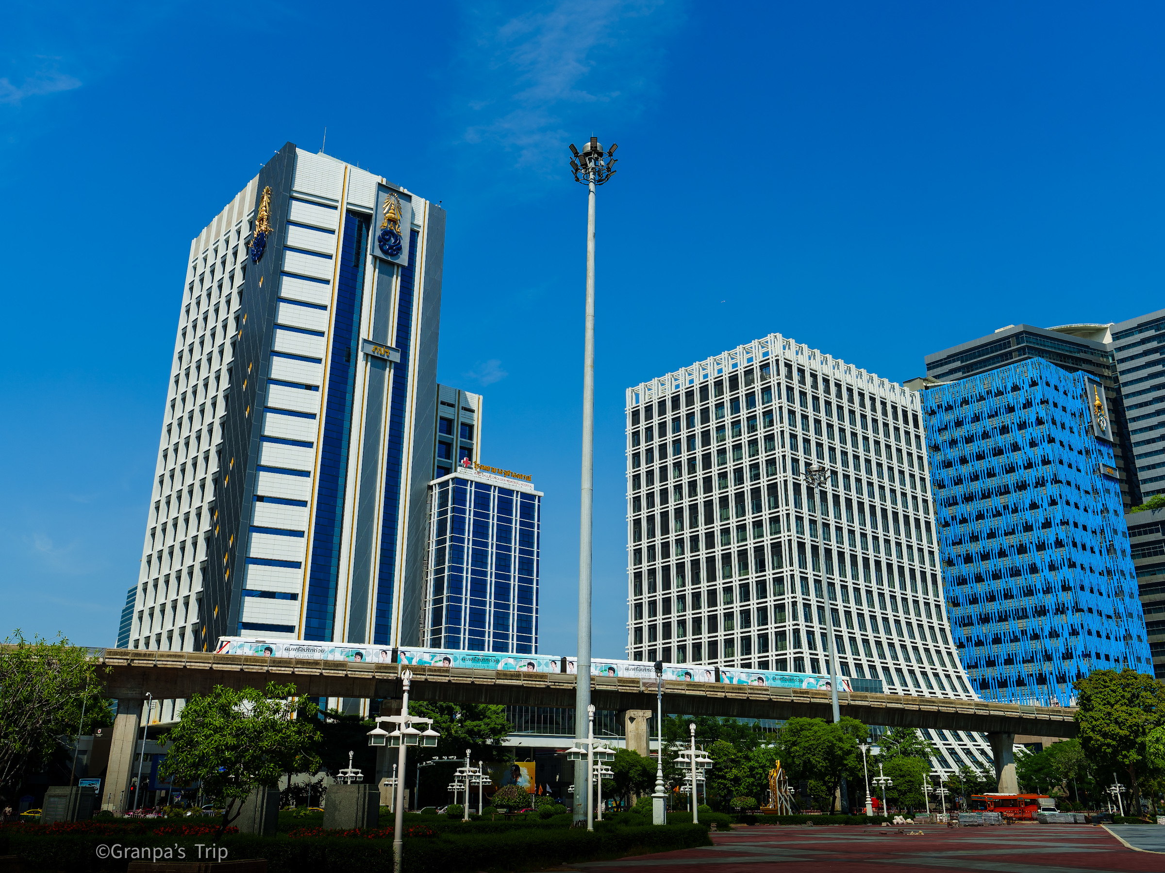 ILCE-7CR f/8 1/800sec ISO-100 24mm