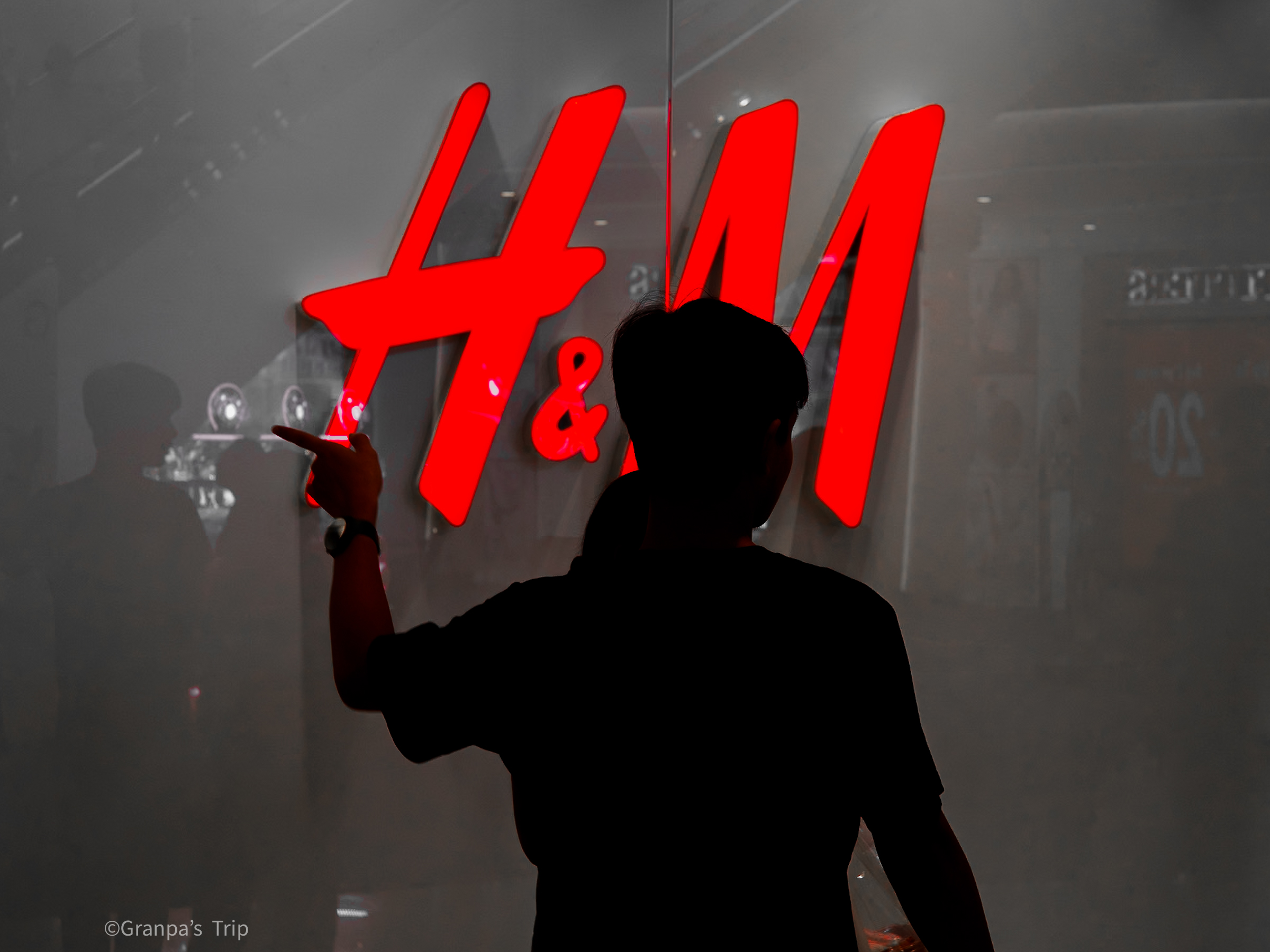 ILCE-7CR 1/160sec ISO-500 C Sonnar T*1.5/50 ZM